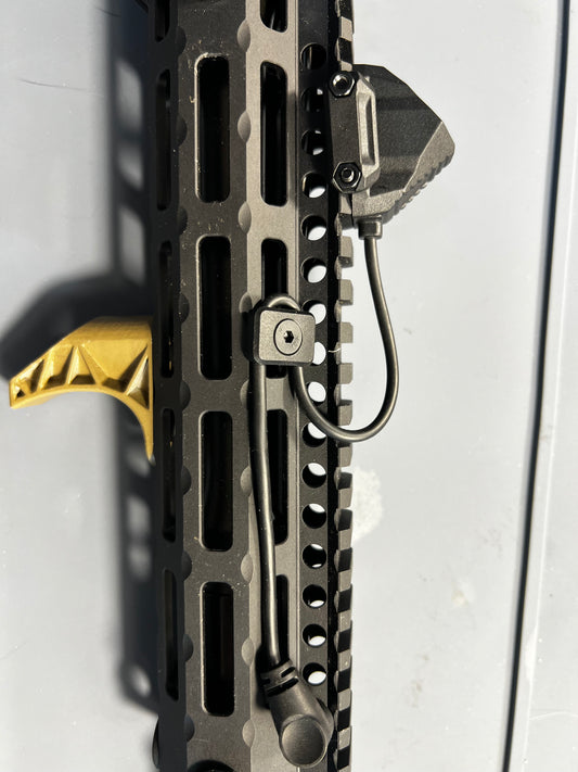 Cable Management Clip (CMC)
